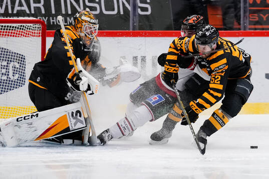 Örebros Glenn Gustafsson och Skellefteås Arvid Lundberg
