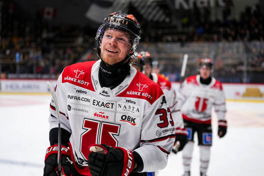 Örebros Christopher Mastomäki jublar