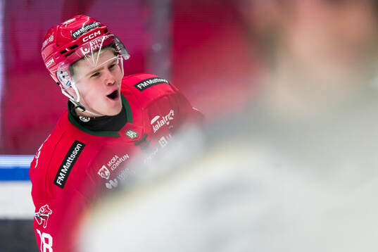 Moras Martin Johnsen jublar