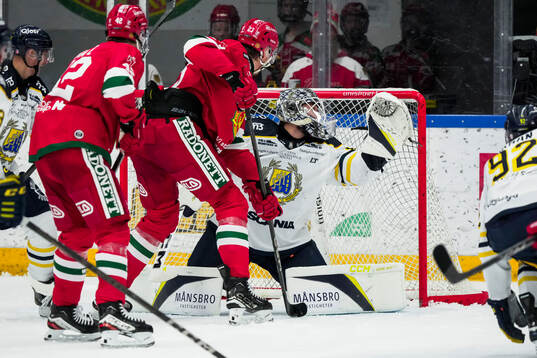Södertäljes målvakt Frans Tuohimaa släpper in 3-0