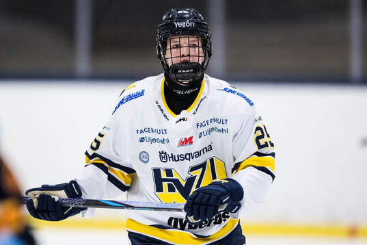 HV71s Alva Johansson