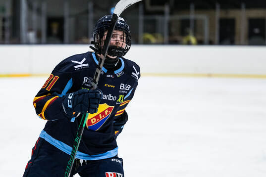 Djurgårdens Isabelle Leijonhielm jublar