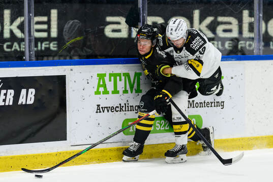 AIKs Albin Sundin och Västerås Jimmie Jansson