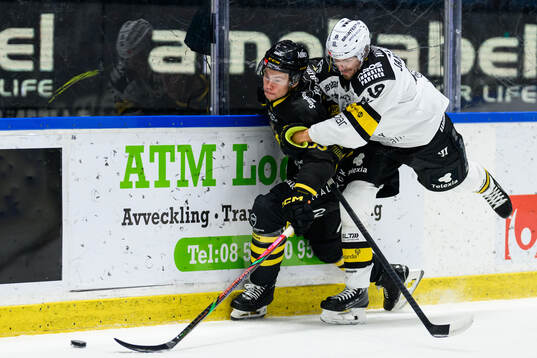 AIKs Albin Sundin och Västerås Jimmie Jansson
