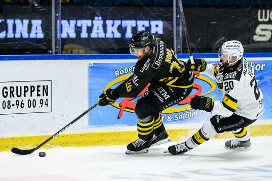 AIKs Oscar Nord och Västerås Erik Flood
