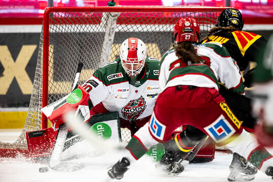 Modos målvakt Andrea Brändli