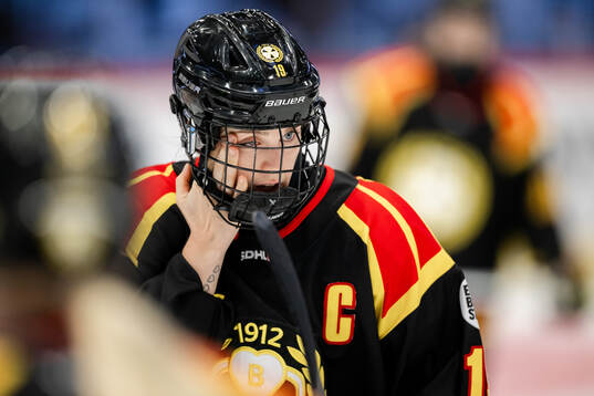 Brynäs Julia Östlund deppar