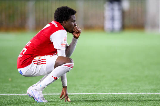 Sandvikens IFs Calvin Kabuye deppar