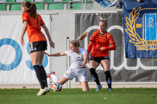 Djurgårdens Mimmi Larsson och Kristianstads Gudny