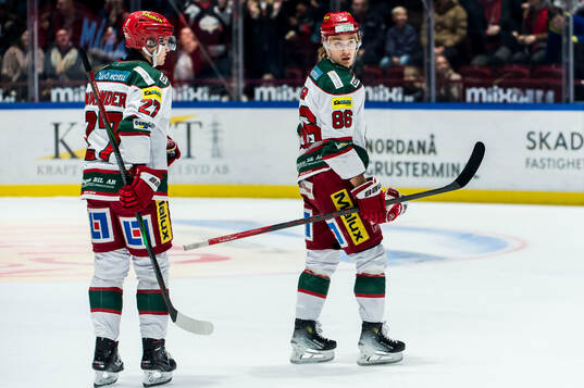 Modos Mattias Norlinder och Lukas Jasek deppar