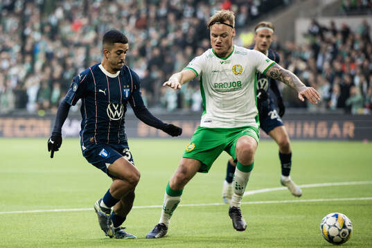 Malmö FFs Zakaria Loukili och Hammarbys Victor Eriksson