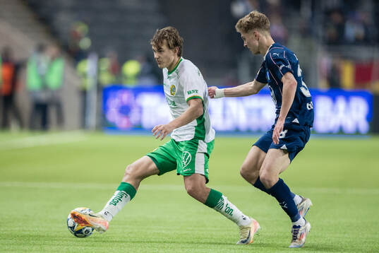 Hammarbys Hampus Skoglund och Malmö FFs Hugo Bolin