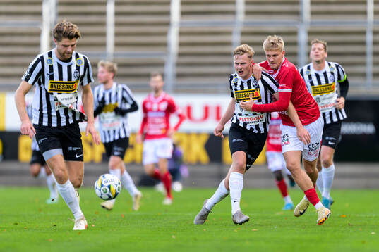 Landskronas Erik Hedenquist och Jesper Strid mot Degerfors