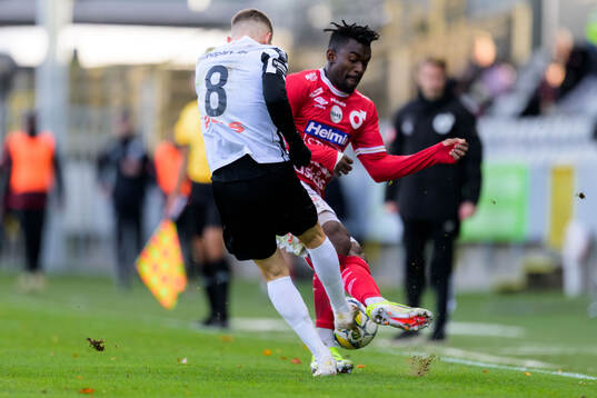 Landskronas Robin Dzabic och Degerfors Mamadouba Diaby