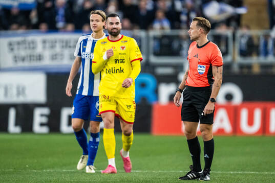 IFK Göteborgs August Erlingmark och Kalmars Dino Islamovic