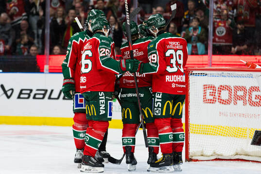 Frölundas Max Friberg jublar