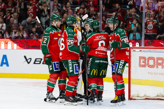 Frölundas Max Friberg jublar