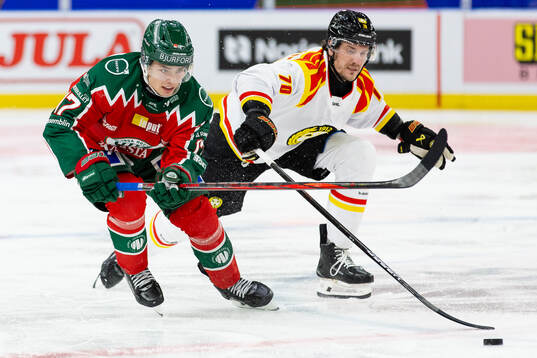 Frölundas Isac Born och Brynäs Miks Indrasis
