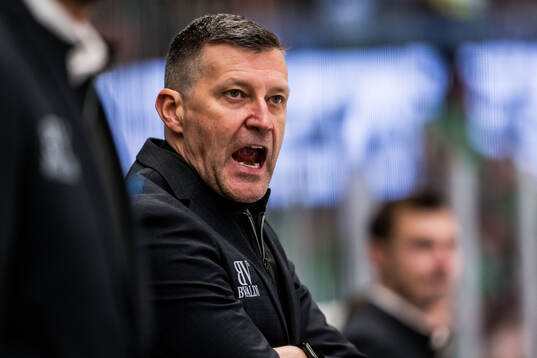 Rögles assisterande tränare Pelle Prestberg