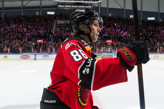 Luleås Mathias Bromé jublar