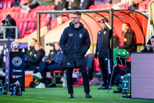 Växjö DFFs huvudtränare Olof Unogård