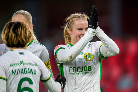 Hammarbys Julie Blakstad jublar