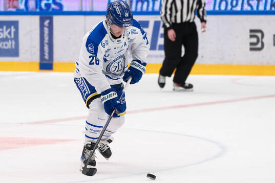 Leksands Justin Glenn Kloos gör 4-3 på straff