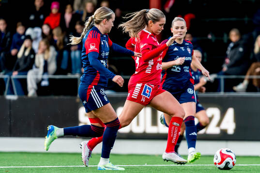 Rosengårds Ria Noora Minerva Öling och Linköpings Irene