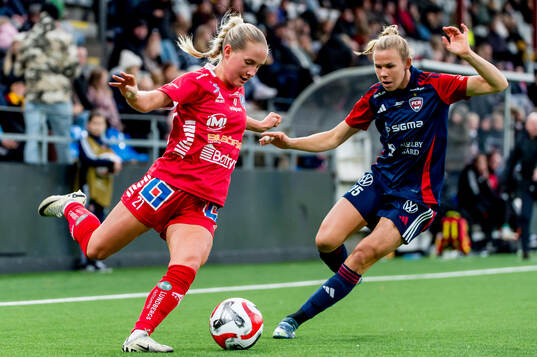 Linköpings Maria Olafsdottir Gros och Rosengårds Jessica