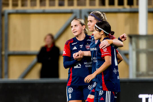Rosengårds Olivia Schough jublar