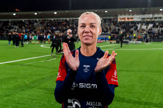 Rosengårds Caroline Seger jublar