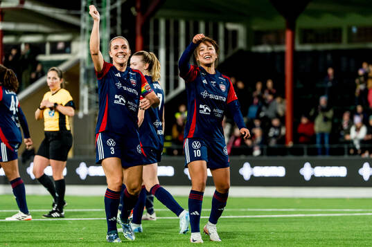 Bläddra bland fler bilder av Linköping FC