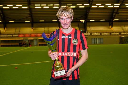 Brommapojkarnas Jacob Ringqvist jublar