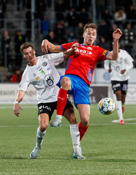Örebros Samuel Kroon och Helsingborgs Lukas Kjellnäs
