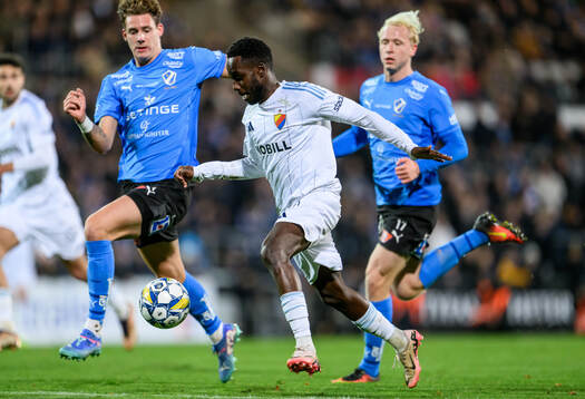 Halmstads Gabriel Wallentin och Djurgårdens Tokmac Nguen