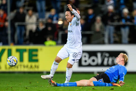 Djurgårdens Keita Kosugi och Halmstads André Boman
