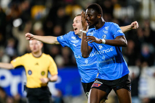 Halmstads Yannick Agnero jublar