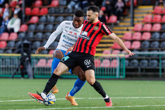 Värnamos Johnbosco Samuel Kalu och Brommapojkarnas André