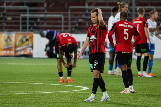 Brommapojkarnas Alex Timossi Andersson deppar