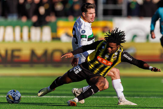 GAIS William Milovanovic och Häckens Jeremy Agbonifo