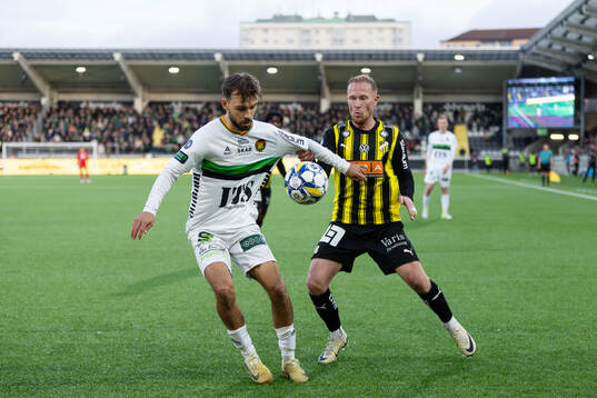 GAIS Edvin Becirovic och Häckens Mikkel Rygaard Jensen