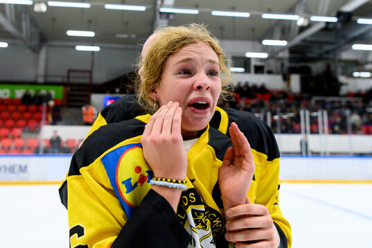 Västergötlands Lova Torsson jublar