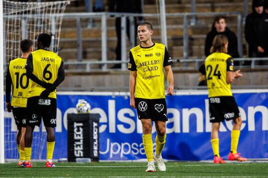 Mjällbys Rasmus Wikström deppar