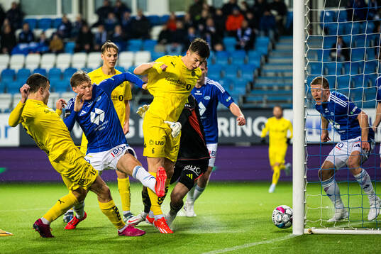 Fredrik André Bjørkan of Bodø/Glimt scores the 2-2 goal