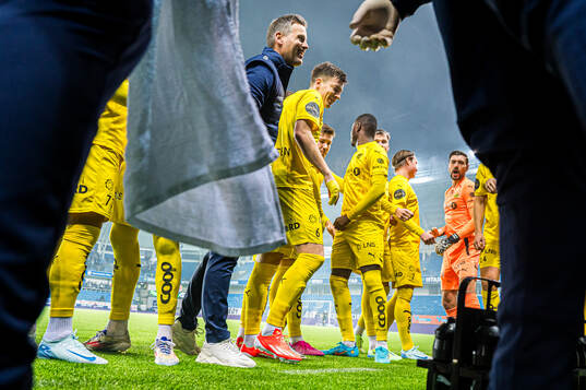 Kjetil Knutsen, head coach, Jostein Maurstad Gundersen and