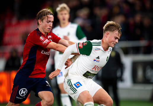 Östers IFs David Seger och Skövde AIKs Edvin Tellgren