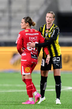KIF Örebros Maja Bodin och Häckens Emma Östlund