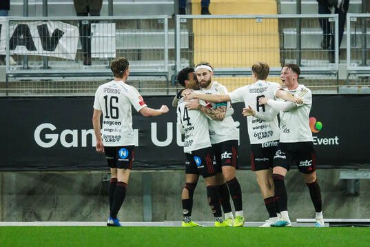 Östersunds Ali Suljic jublar