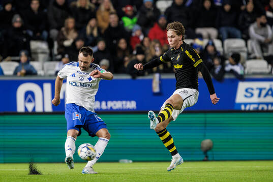 IFK Norrköpings Max Watson och AIKs Onni Valakari