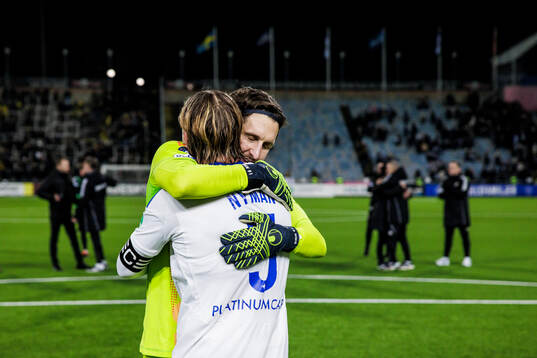 IFK Norrköpings målvakt David Mitov Nilsson och